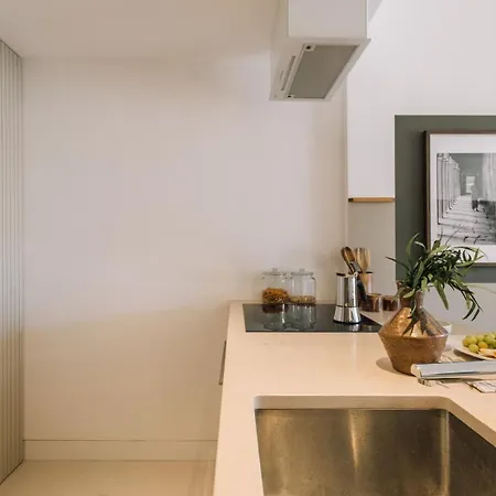 Copan - 2 Bedrooms And Balcony In Arroios Апартаменты Лиссабон